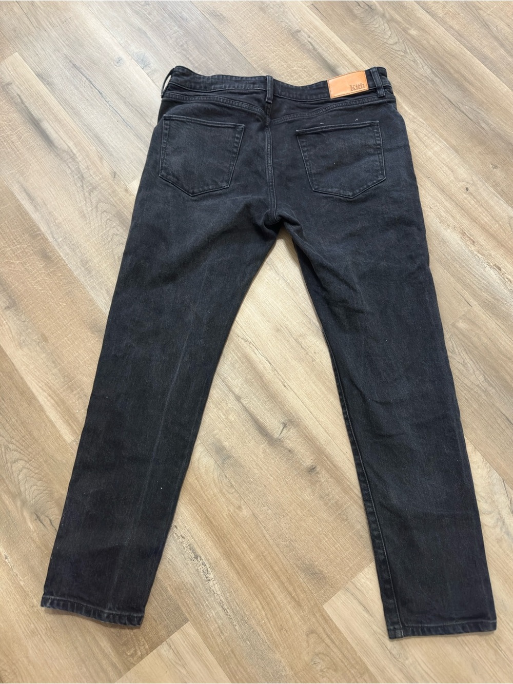 Kith jeans men’s 34x30 black dark wash Varick Slim tapered stretch pants